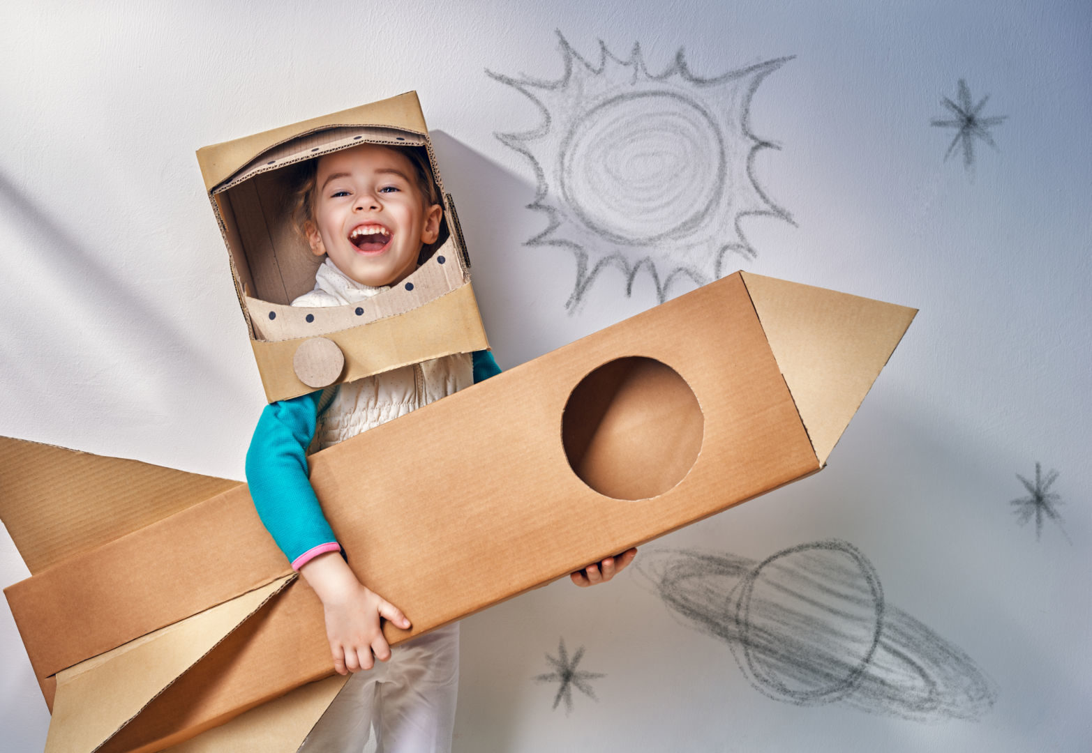 La bambina e il razzo
